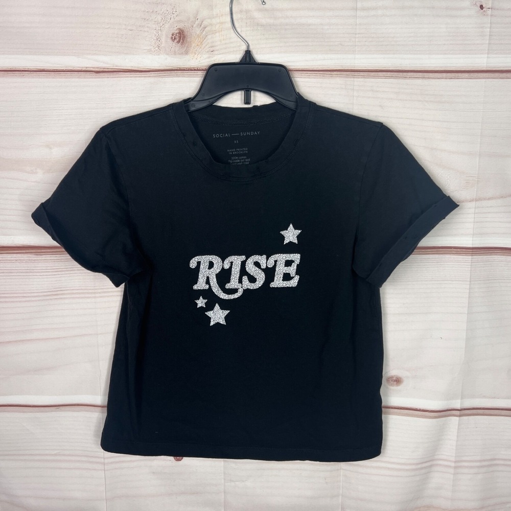 Social Sunday Top Womens XS Black Rise Graphic T-Shirt Crop Distressed Cotton